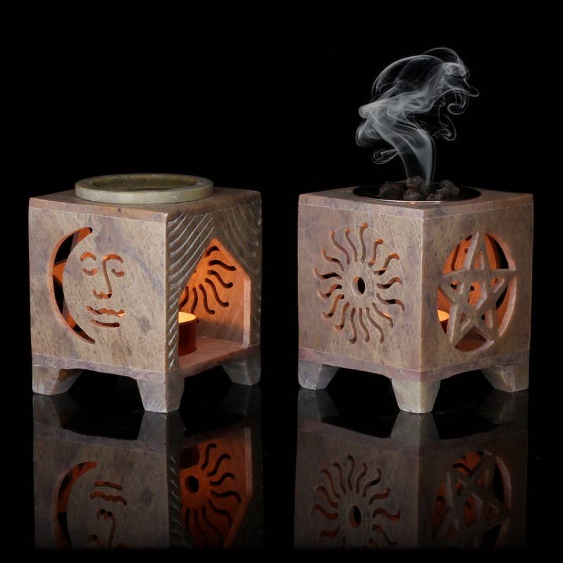 Bruciatore di Essenze in Pietra Ollare Square – Luce, Profumo & Atmosfera
